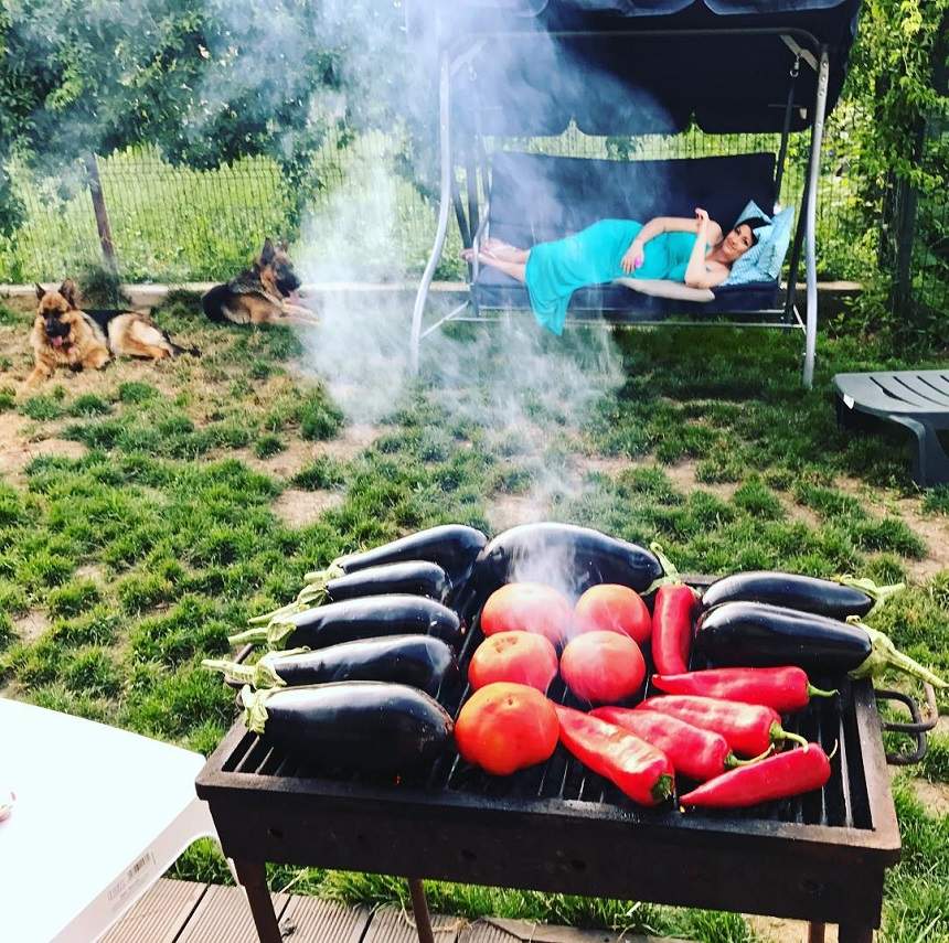 FOTO / Gabriela Cristea, cea mai fericită graviduță! Tavi Clonda are grijă să nu îi lipsească nimic prezentatoarei