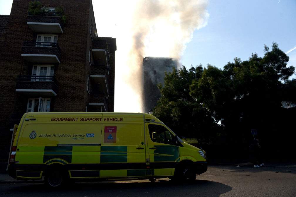 VIDEO / Sute de oameni, dispăruți după incendiul violent din Londra! Bilanţul victimelor a crescut, iar autorităţile au dat o declaraţie halucinantă