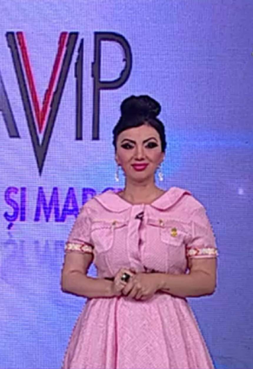 FOTO / Adriana Bahmuţeanu, mai ceva ca o zână în platoul de la "Agenţia Vip"! Ce ţinută a purtat prezentatoarea