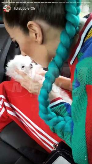 VIDEO / Lidia Buble, FRENCH KISS cu Bubbly, câinele ei! Cum arată artista după o schimbare radicală de look