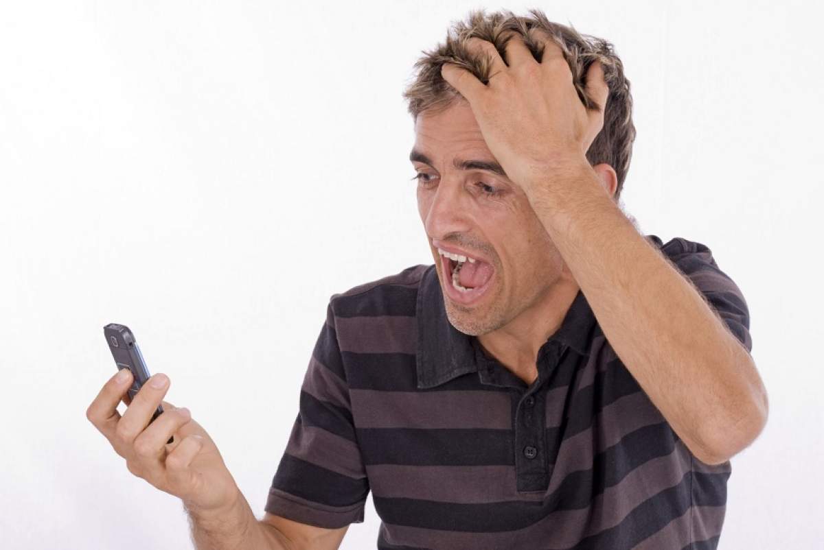 Povești penibile din timpul sexului: ”I-a lăsat un mesaj de 30 de minute cu oralul”