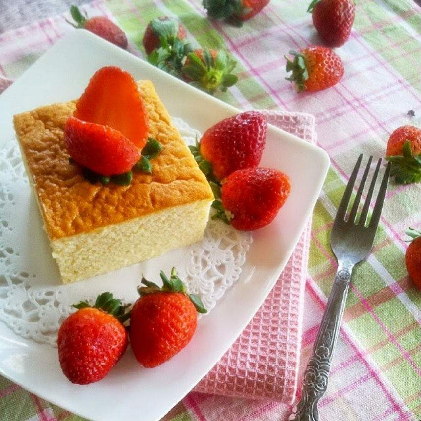 Cheesecake japonez! Desertul cu care îi vei surprinde chiar şi pe cei mai mofturoşi