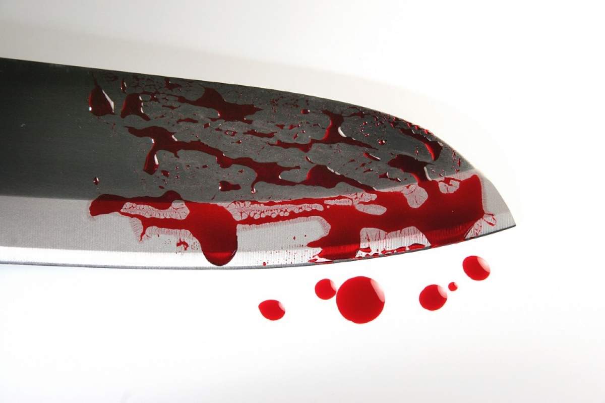MĂCEL! O româncă şi-a înjunghiat soţul cu cuţitul, apoi i-a tăiat ORGANELE GENITALE