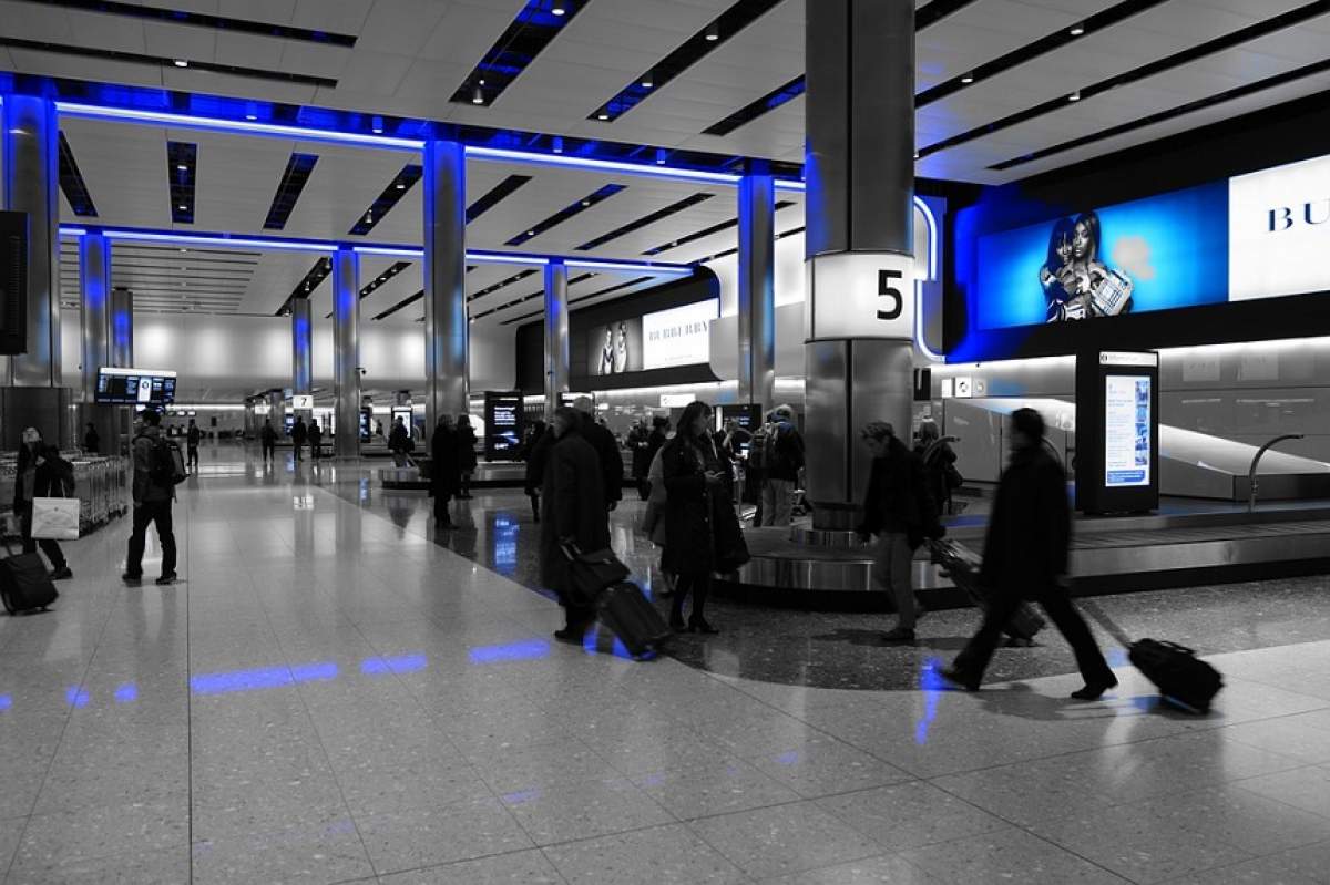 Alertă teroristă în aeroportul din Paris! S-a instaurat panica şi au intervenit autorităţile