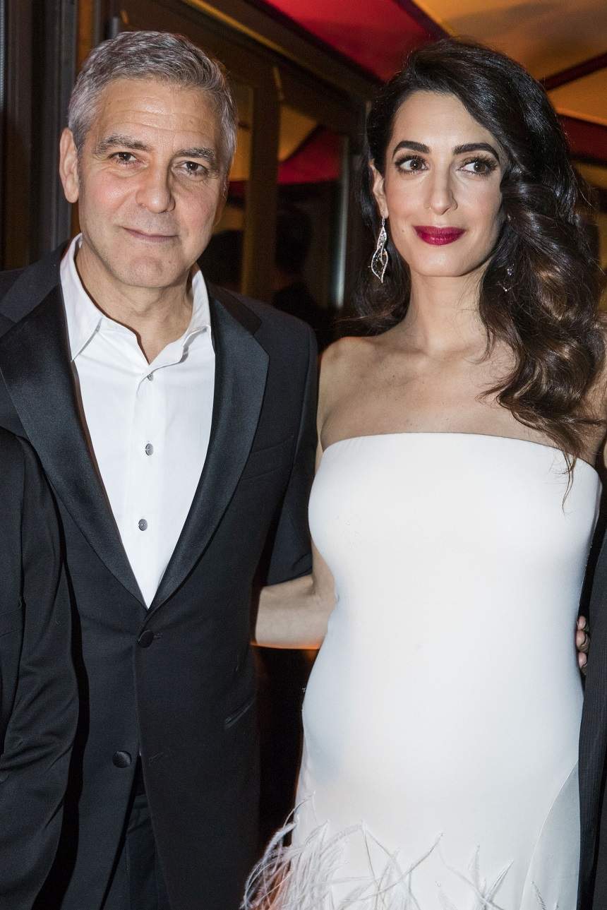 George Clooney şi soţia lui au devenit părinţi pentru prima dată! Ce nume poartă GEMENII lor