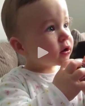 VIDEO / Lacrimile lui sincere au impresionat întreaga lume! Motivul pentru care plânge acest bebeluş te va emoţiona cumplit