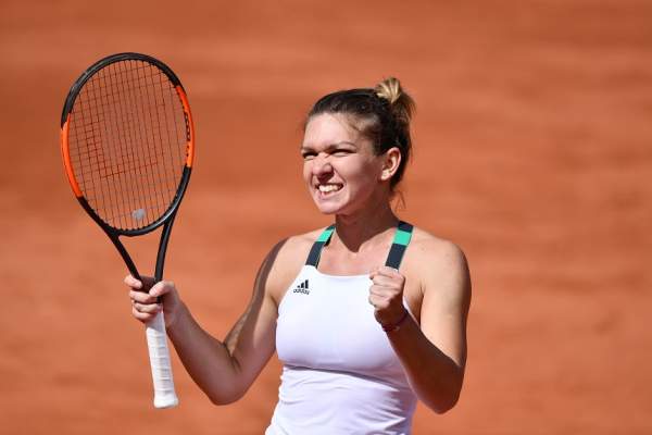 Ce n-a văzut Parisul! Simona Halep, tot mai aproape de lovitura carierei! Câţi bani câştigă jucătoarea noastră, dacă triumfă la Roland Garros