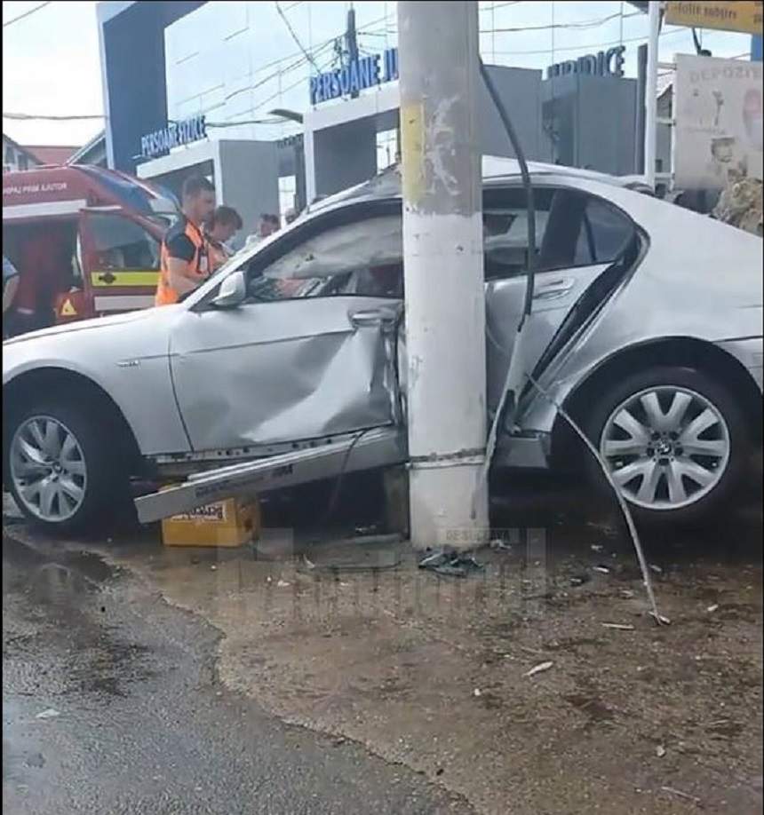 VIDEO / Imagini tulburătoare. Ce a apărut la locul accidentului din Suceava, după ce patronul unei cafenele a murit