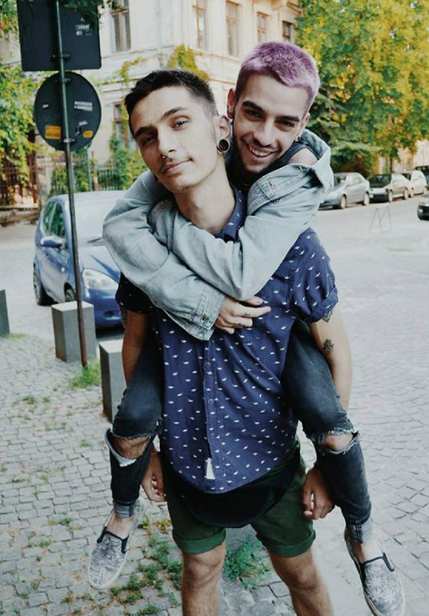 FOTO / David Puşcaş a recunoscut! S-a pozat ţinând un băiat în braţe şi a făcut o mărturisire şoc