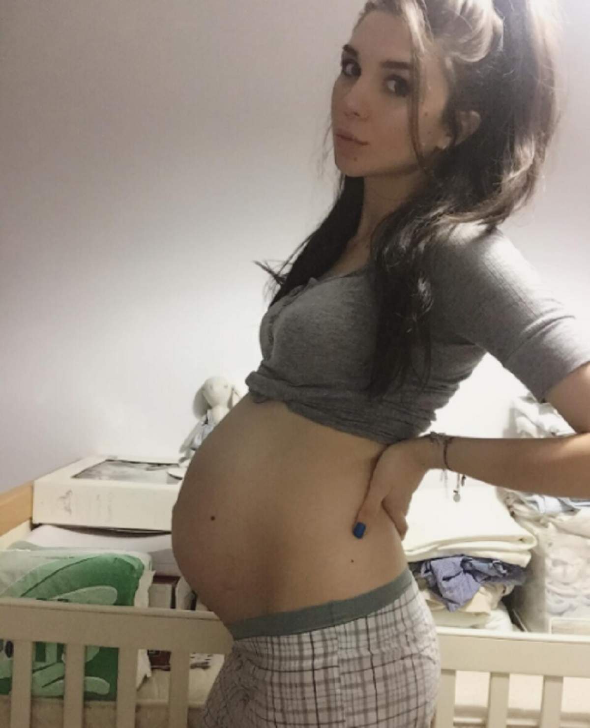 FOTO / Cum arată iubita lui Vladimir Drăghia la o săptămână după ce a născut! S-a şi întors la muncă