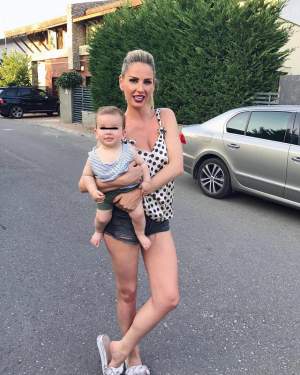 FOTO / La 8 luni de când a născut, Andreea Bănică a îmbrăcat pantalonii scurţi! Ce reacţie a avut soţul ei când a văzut-o aşa