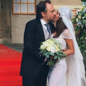 FOTO / Bobby Păunescu şi Alice Peneacă împlinesc doi ani de căsătorie la DISTANŢĂ! Cât îşi doresc să mai fie împreună cei doi