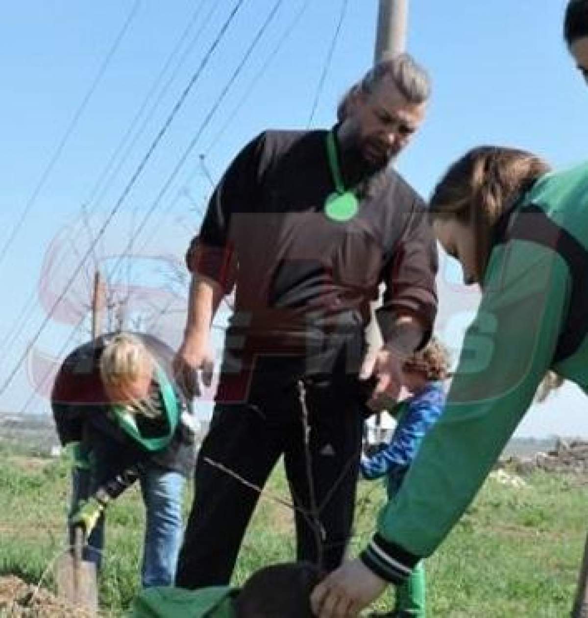 Preotul care a stâlcit în bătaie un enoriaş, premiat de episcop! Ce mănăstire poartă acum numele mardeiaşului în sutană!