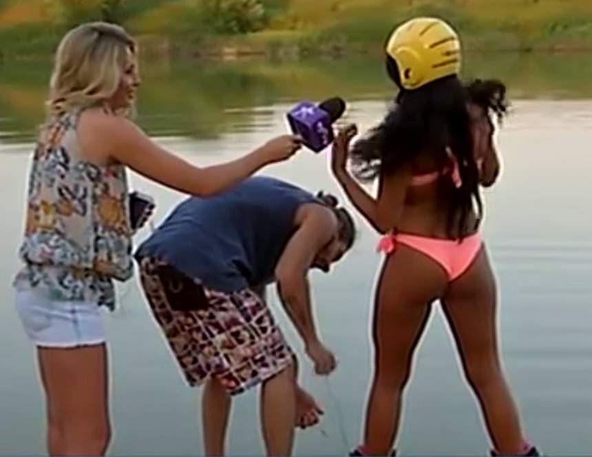 VIDEO / Elena Ionescu, senzaţii tari! Şi-a etalat corpul bine lucrat făcând "wakeboard"