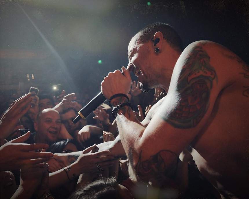 FOTO / Prima reacţie a trupei Linkin Park după ce Chester Bennington s-a sinucis! E tulburător cum au confirmat cumplita veste