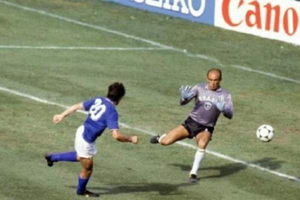 Tragedie în sport! Un fotbalist legendar a murit! Se afla la o zi onomastică!