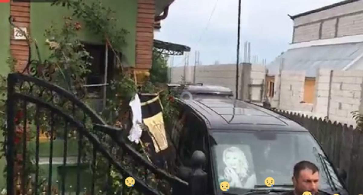 VIDEO / Denisa Răducu, condusă pe ultimul drum! Trupul neînsufleţit al artistei a fost scos din casă