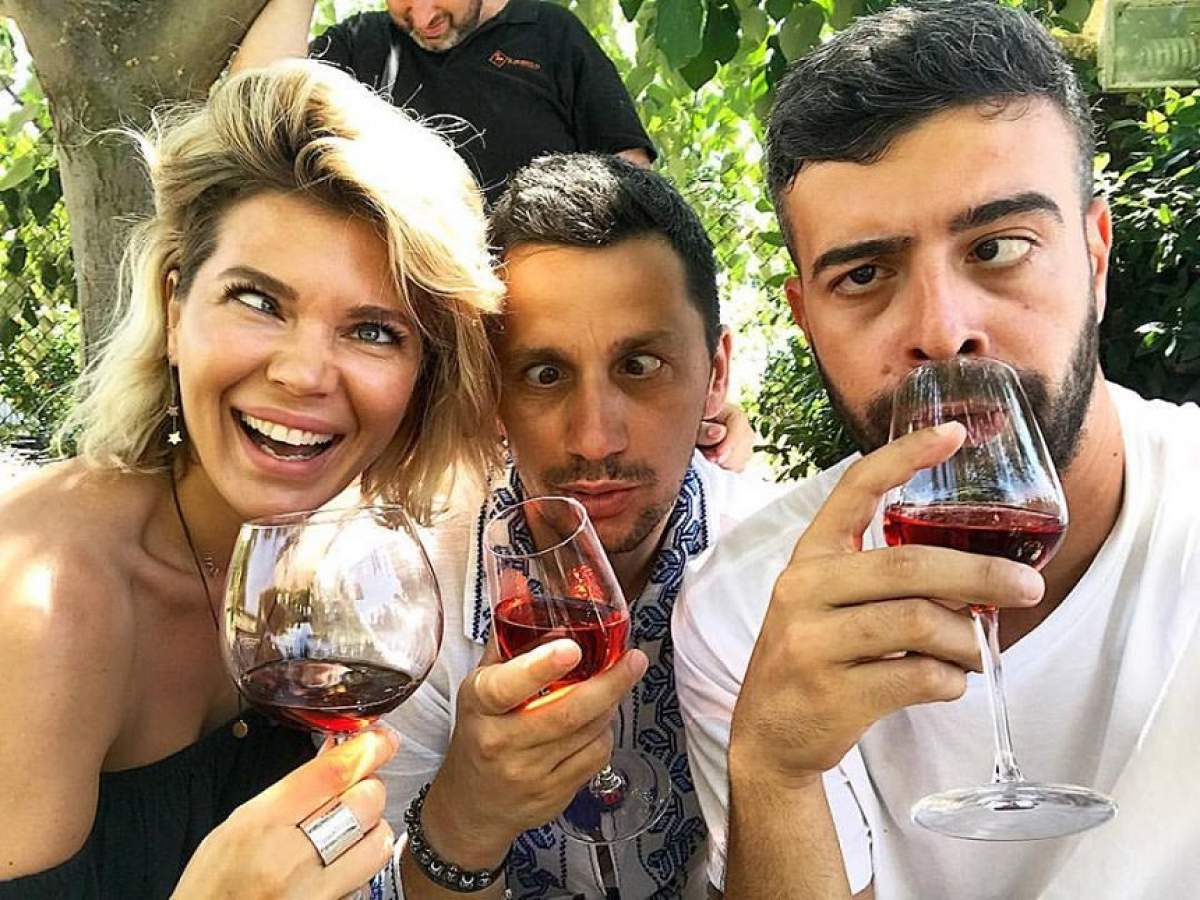 FOTO / Gina Pistol, Speak şi Flick, "Aventură de 4 stele"! Ipostaza amuzantă în care s-au pozat după câteva guri de vin