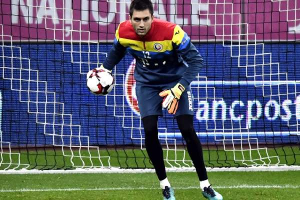 FOTO / Ciprian Tătăruşanu, prezentat oficial la FC Nantes! Prima poză cu românul în tricoul „canarilor”