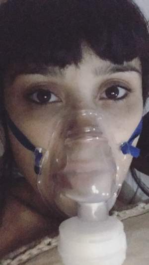 FOTO / Irina Rimes a ajuns de urgenţă la spital! A rămas internată cu perfuzii în mână. Cum se simte acum