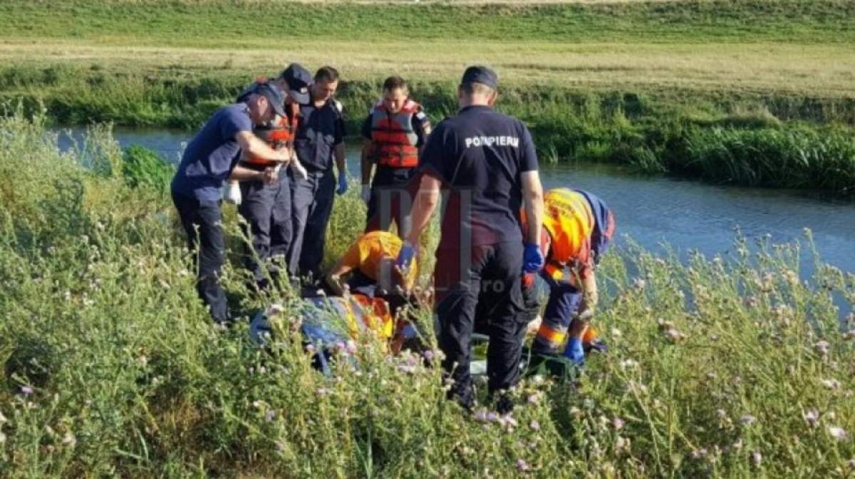 ÎNGROZITOR! Un băiat de 13 ani şi-a privit neputincios fratele geamăn cum se îneacă în apele Bahluiului. Cei doi erau în vacanţă la bunici
