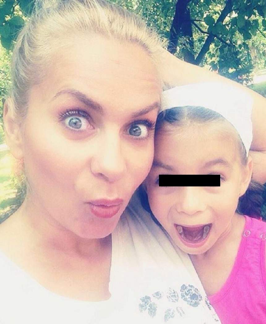 FOTO / Răsfăţ ca între fete! Paula Chirilă a dus-o pe Carla la masaj! Aşa a fost surprinsă micuţa