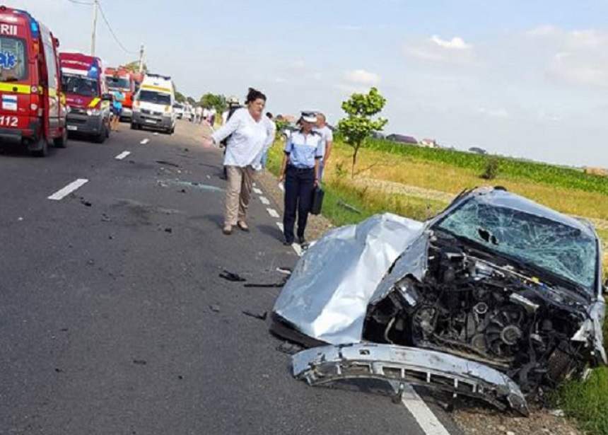 FOTO / Accident CUTREMURĂTOR la Suceava. Fetiţă de trei ani în comă de gradul 4, tatăl mort, mama în stare critică