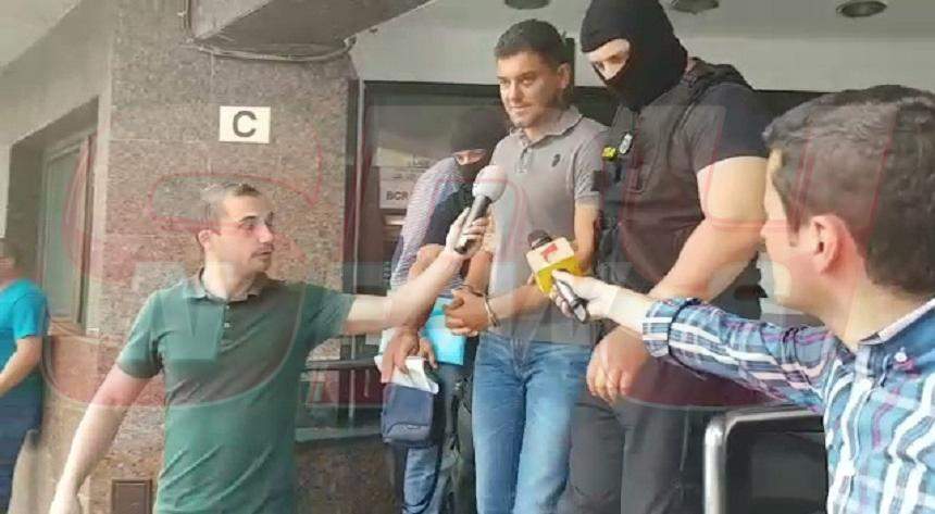 FOTO / Cristian Boureanu a ieşit din penitenciarul Rahova! Primele imagini cu politicianul în libertate