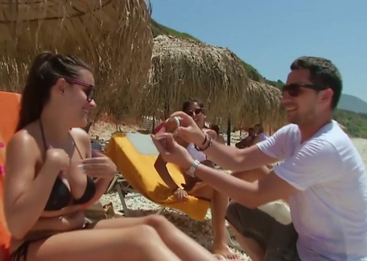 VIDEO / Flick a căzut în genunchi și a cerut-o de soţie în Grecia! Ea este norocoasa: "Te căsătoreşti cu mine? Spune-mi"