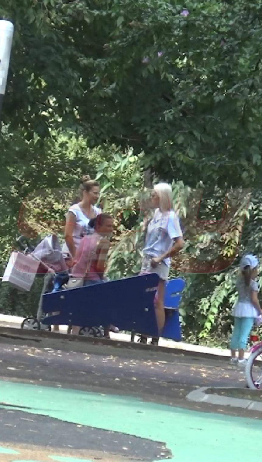 VIDEO / Raluca Zenga, mămică și nu prea! Ce a făcut, în parc? Noroc că a fost salvată de bonă