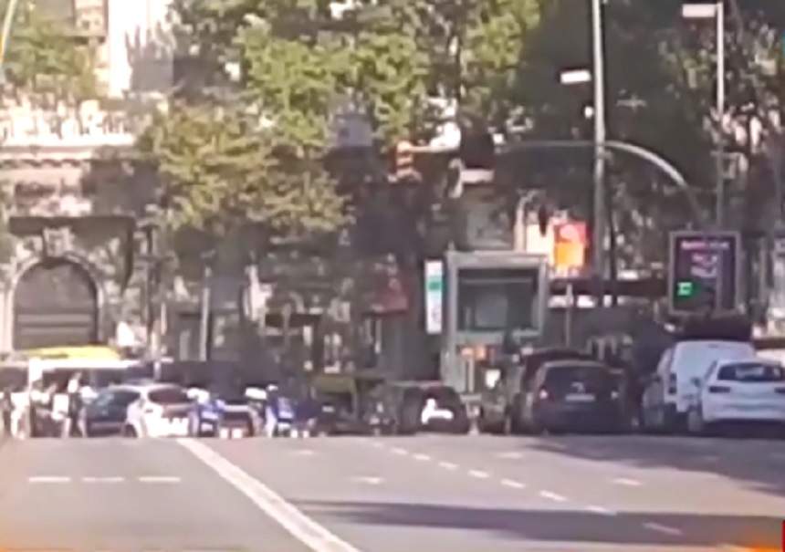 VIDEO / UPDATE ATAC în Barcelona: 13 morți și peste 100 de răniți! Printre victime e și un român