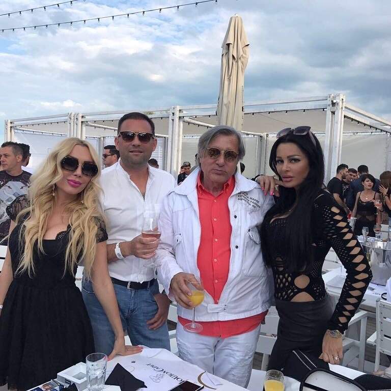 VIDEO / Brigitte Sfăt se lăfăie în lux, la Mamaia! Aşa arată acum apartamentul primit cadou de la Ilie Năstase