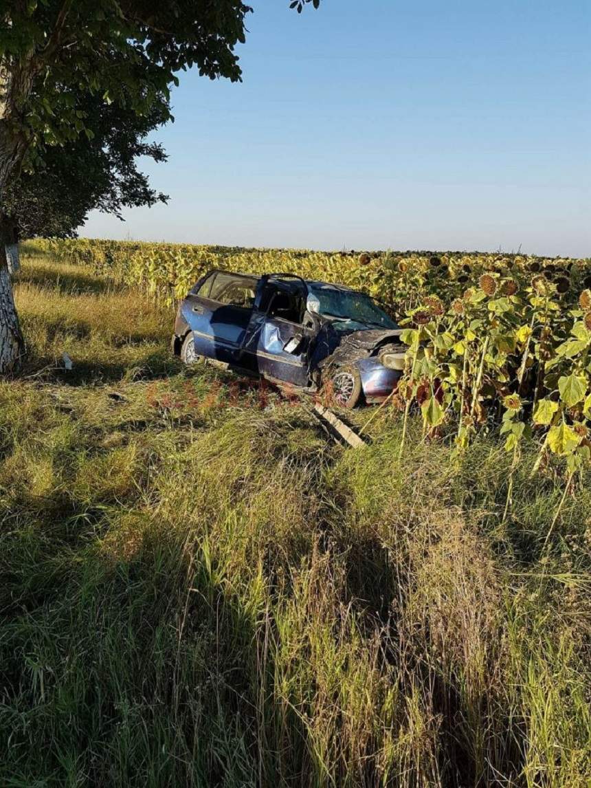 FOTO / Incident în lanţ! Cinci victime implicate într-un accident rutier în Olt