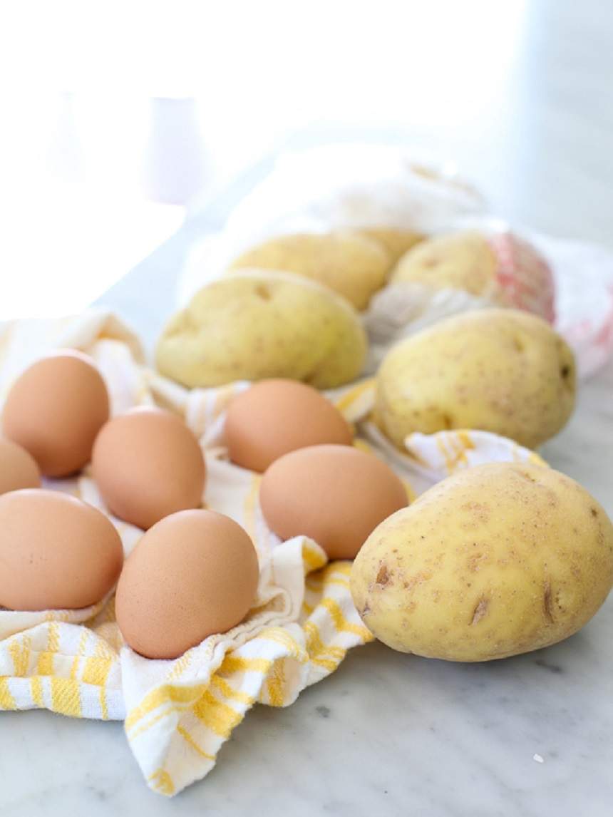 Cum să prepari cea mai bună salată de cartofi! Provoacă dependenţă!