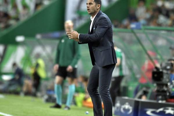 EXCLUSIV! Sporting Lisabona îi dă dureri de cap! Cum trăieşte Nicolae Dică zilele care au rămas până la marele meci!