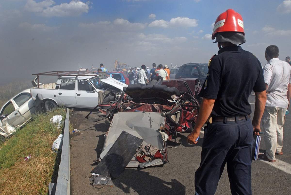 Neatenţia la volan costă scump! Accident teribil pe Autostrada Soarelui!