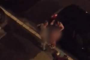 VIDEO / Sex în plină stradă într-un oraş din România! Martorii au filmat întreaga scenă