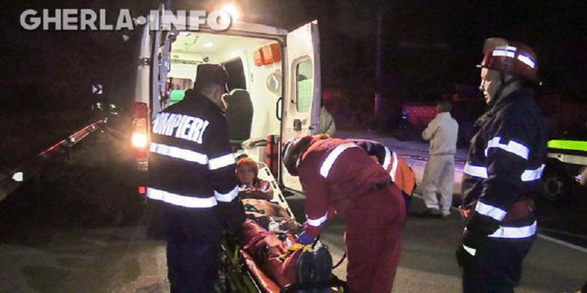 VIDEO / Stare de urgență pe șoseaua de centură din Gherla! Trei tineri sunt în comă, iar un bărbat a murit