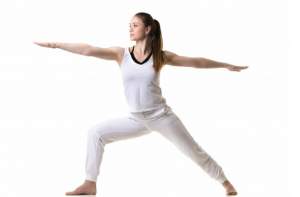 7 poziţii de yoga care te ajută să ai un bust generos! Vei atrage toate privirile