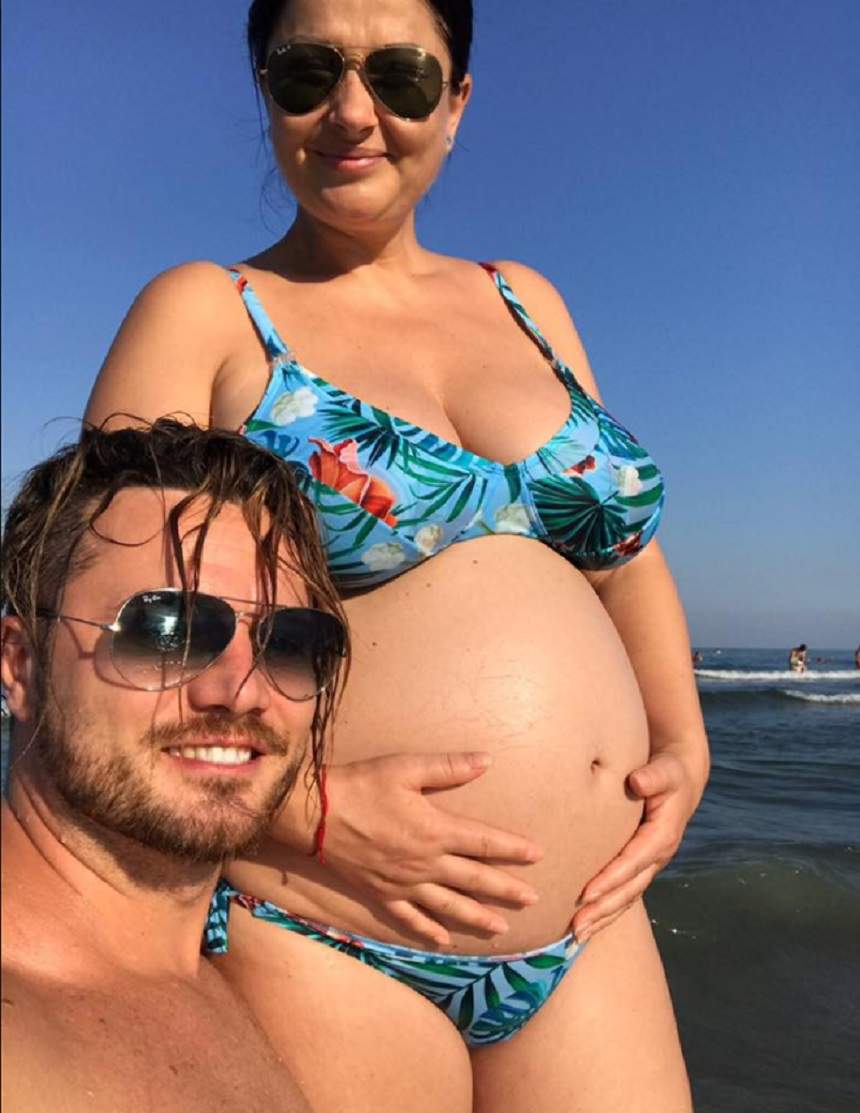 FOTO / Prima poză cu Gabriela Cristea în costum de baie din două piese! "După 18:00, burticile pot sta goale la soare"