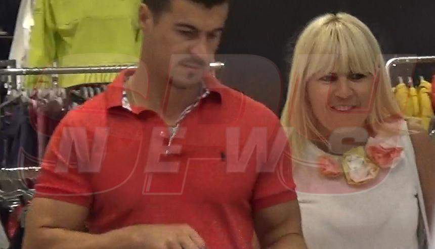 Elena Udrea sparge topurile pe plajă! Cum s-a pregătit blondina pentru a face senzaţie pe litoral / VIDEO PAPARAZZI