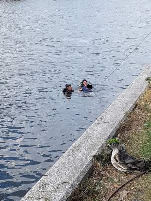 VIDEO / Un bărbat a fost găsit fără suflare în râul Dâmbovița din București! Imaginile sunt șocante