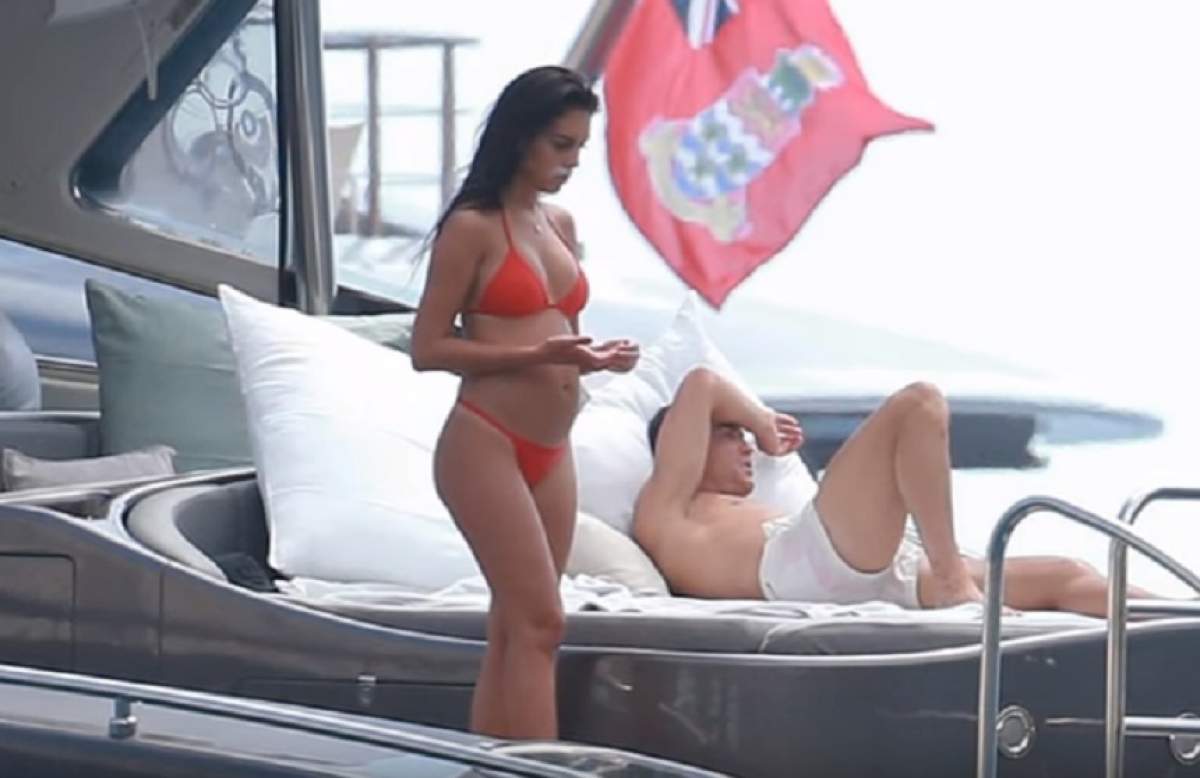 VIDEO / Nu se mai ascunde deloc! Iubita lui Cristiano Ronaldo şi-a afişat burtica de gravidă într-un costum de baie sexy