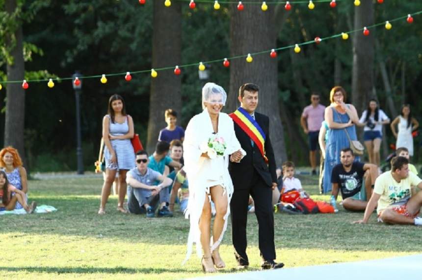 FOTO / Reacţie neaşteptată după ce Gina Pistol s-a căsătorit cu Cătălin Scărlătescu: "Am pierdut o luptă, dar nu și războiul"