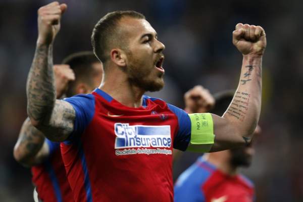 Denis Alibec şi-a luat bolid de aproape 200.000 de euro! S-a lăudat cu el în faţa colegilor