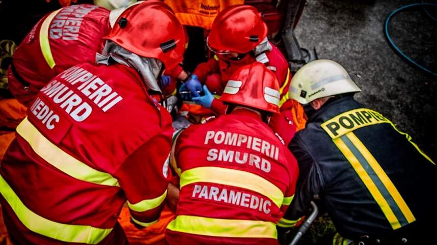 UPDATE! Accident grav în Hunedoara! 13 persoane au ajuns de urgență la spital. Autoritățile au activat planul roșu de intervenție