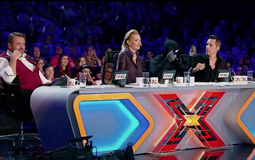 VIDEO / Cine ar fi crezut! Detalii neștiute din copilăria lui Carla's Dreams! Juratul a spus tot la "X Factor"