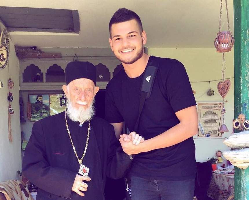 FOTO / Răzvan Botezatu este în doliu! Mesajul trist al prezentatorului TV: ”Mi-a schimbat viața și mereu m-a ridicat”
