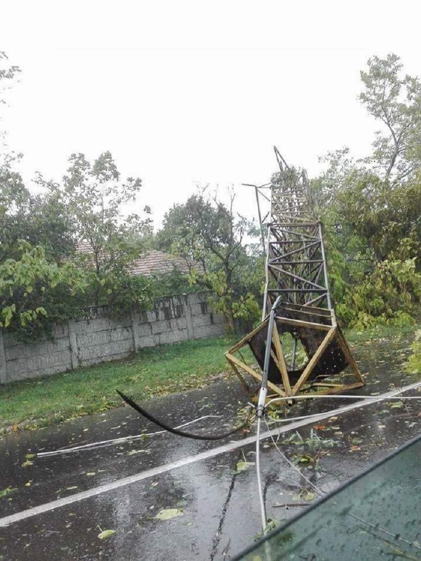 FOTO / Aşa arată acum Timişoara, după furtuna devastatoare! Imagini cu impact emoţional