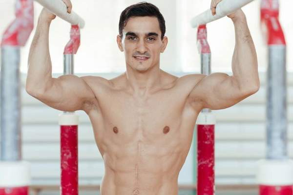 VIDEO / Marian Drăgulescu a ajuns de urgenţă la spital înainte de Campionatele Mondiale! Ce a păţit gimnastul: "Sper să mă refac"
